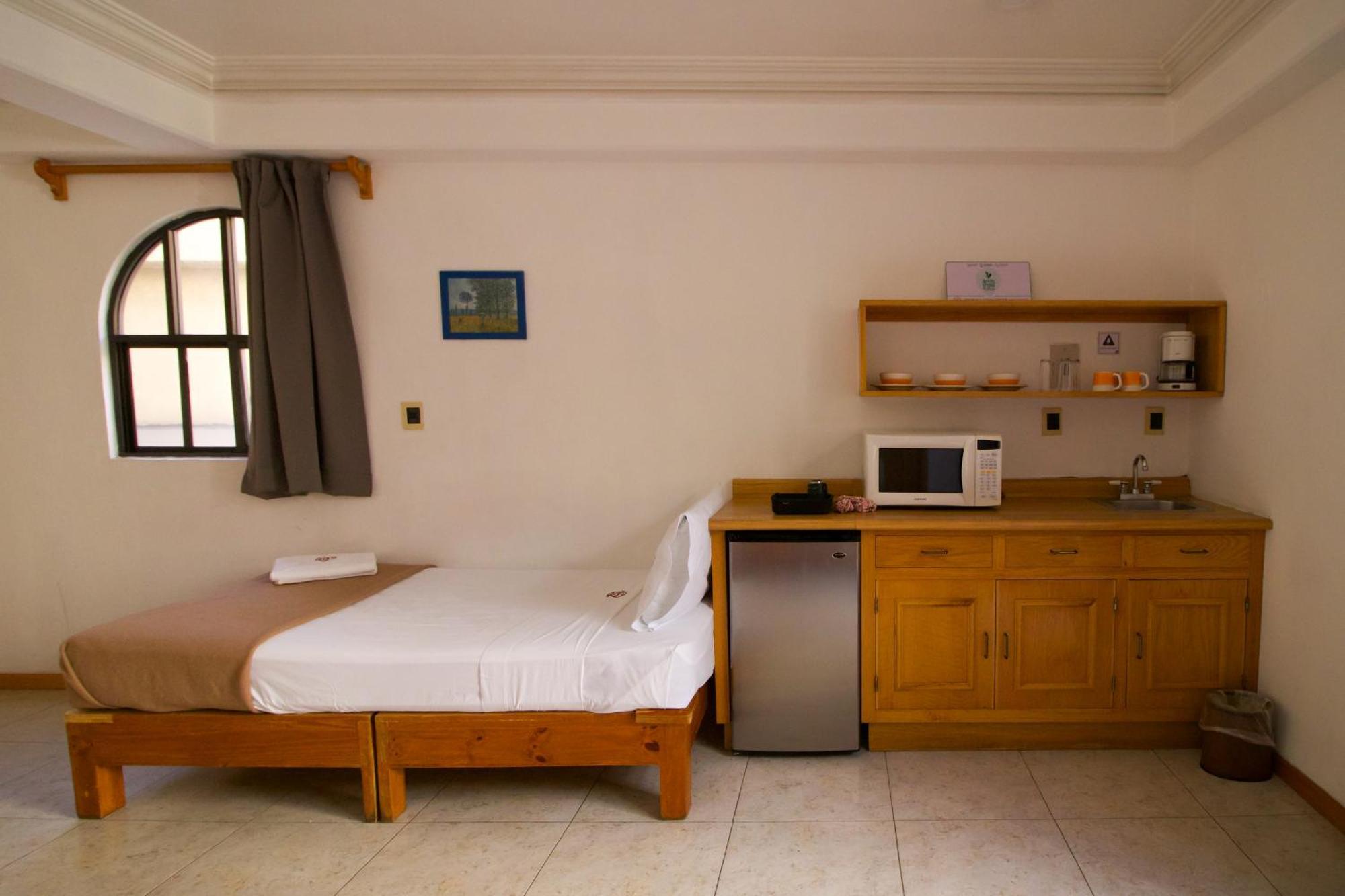 Suites Sevilla Puebla Eksteriør bilde