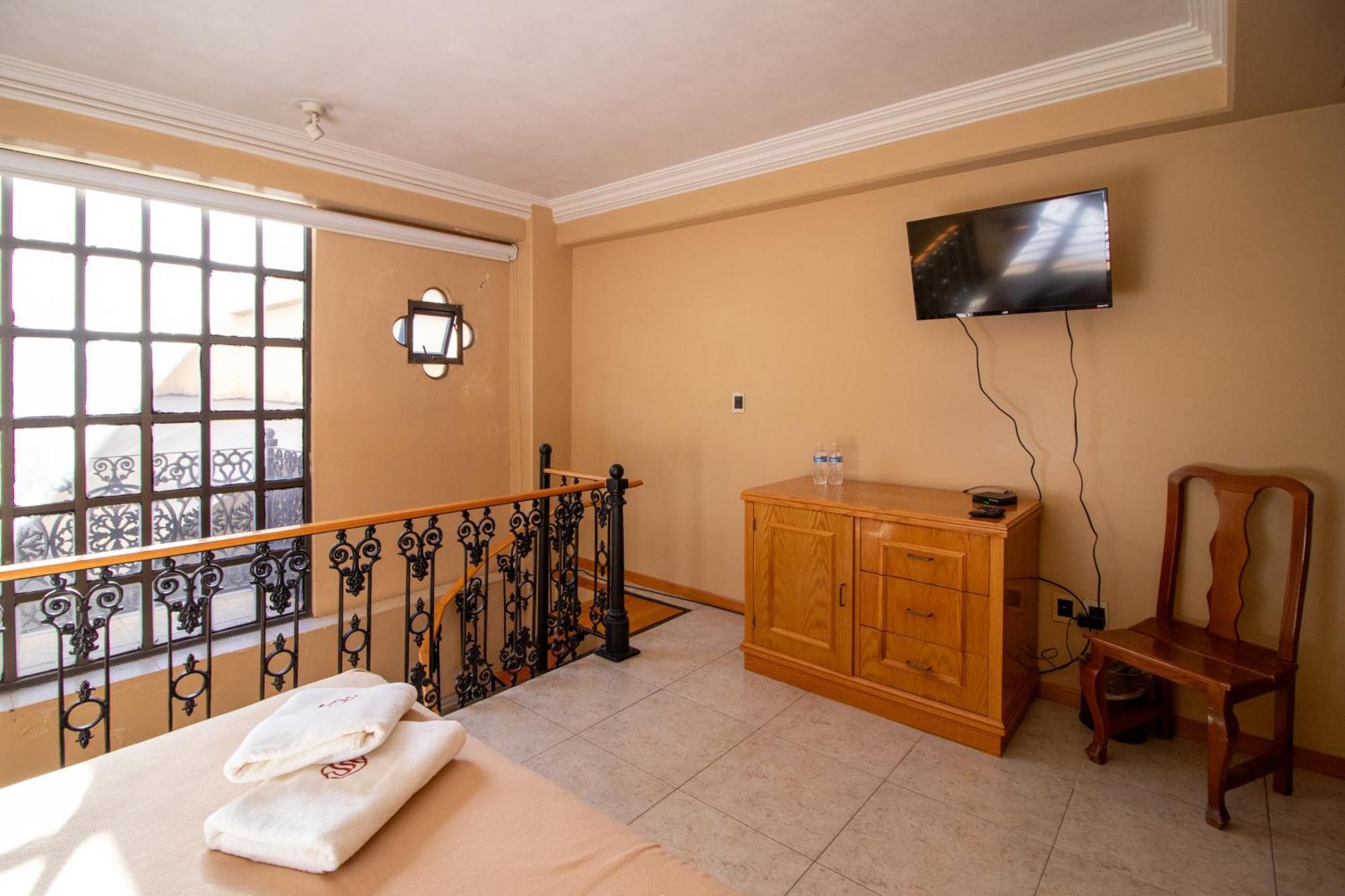 Suites Sevilla Puebla Eksteriør bilde