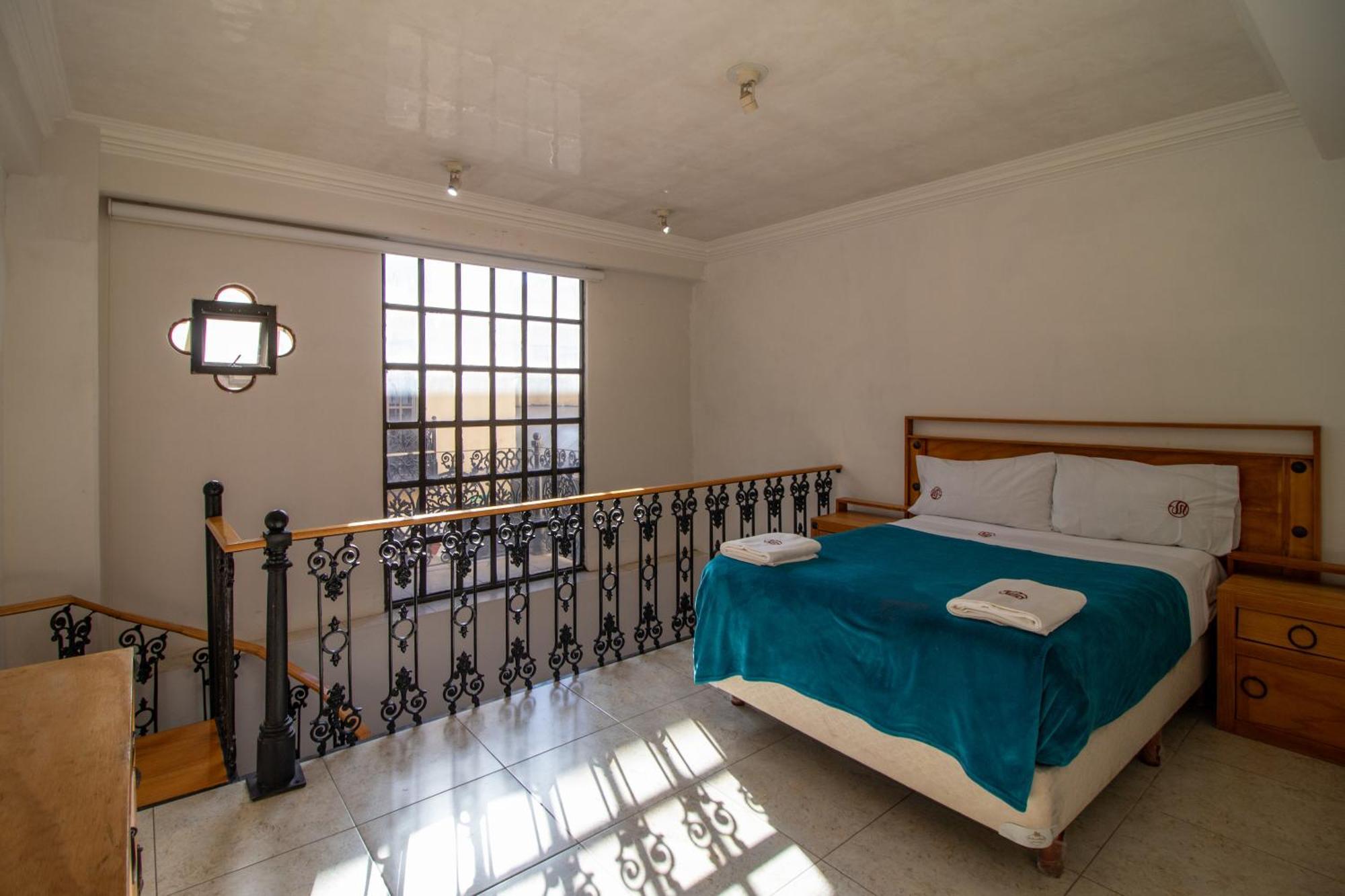 Suites Sevilla Puebla Eksteriør bilde